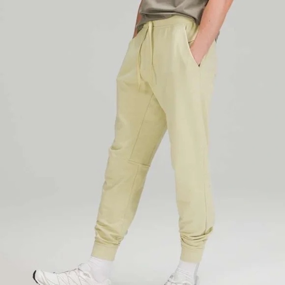 Lululemon City Sweat Jogger Men's Neutral Sage Sand Drawstring Athletic‎ Pants